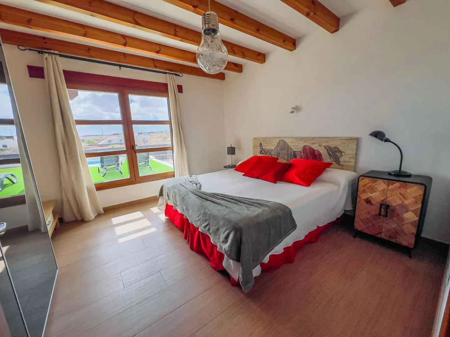 Villa Volcan2 Rural Private Pool La Oliva By Holidays Home